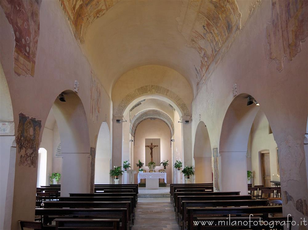 Casarano (Lecce) - Interni della Chiesa di Santa Maria della Croce
